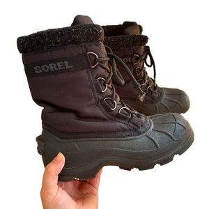 Sorel Cumberland Insulated Lace Up Waterproof Boots in SZ 7